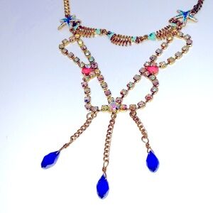 BETSEY JOHNSON NECKLACE